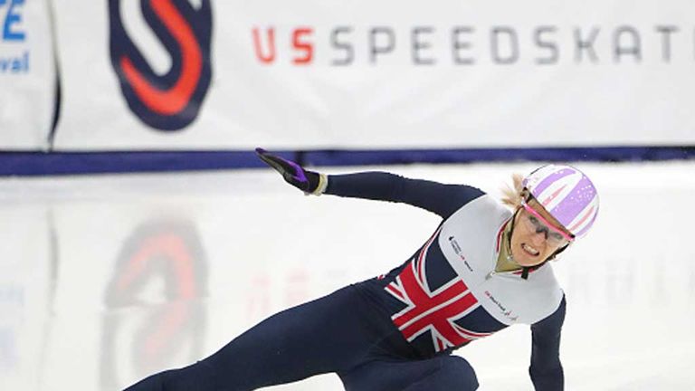 Elise Christie was to fall in the final after setting a new world best