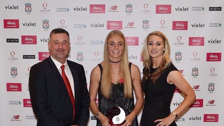Liverpool legend John Aldridge with award winners  Sophie Ingle and Gemma Bonner (R)