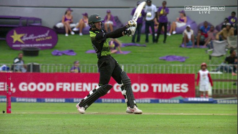 Skipper JJ Smuts goes on the offensive through the off-side