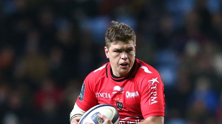 COVENTRY, ENGLAND - NOVEMBER 22: Juan Smith of Toulon runs with the ball during the European Rugby Champions Cup match between Wasps and Toulon at the Rico