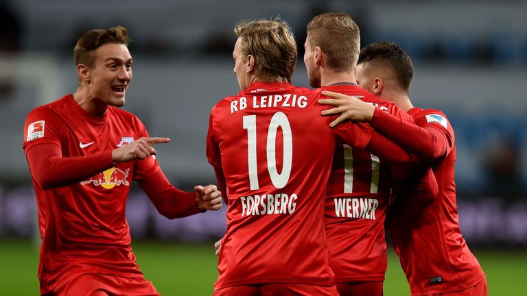 Leipzig´s players celebrate after scoring