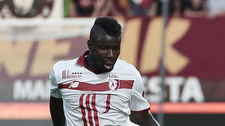 Lille's French midfielder Ibrahim Amadou kicks the ball during the French L1 football match Metz (FCM) versus Lille (LOSC) at the Saint Symphorien stadium 