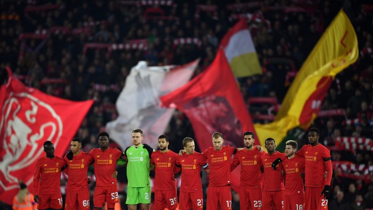 Liverpool paid to the victims of the plane crash involving Brazilian club Chapecoense ahead of their EFL Cup tie against Leeds