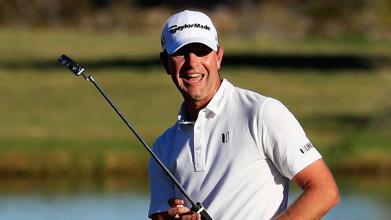 Lucas Glover: Holds a one-shot lead