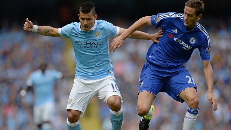 Manchester City's Argentinian striker Sergio Aguero (L) vies with Chelsea's Serbian midfielder Nemanja Matic during the English Premier League football mat