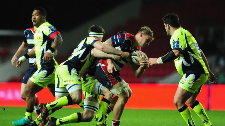 BRISTOL, UNITED KINGDOM - NOVEMBER 11: Mitch Eadie of Bristol Rugby is tackled by Ben Curry of Sale Sharks during the Anglo-Welsh Cup match between Bristol