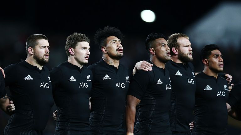 HAMILTON, NEW ZEALAND - SEPTEMBER 10: Dane Coles, Beauden Barrett, Ardie Savea, Julian Savea, Joe Moody and Malakai Fekitoa stand for the national anthem d