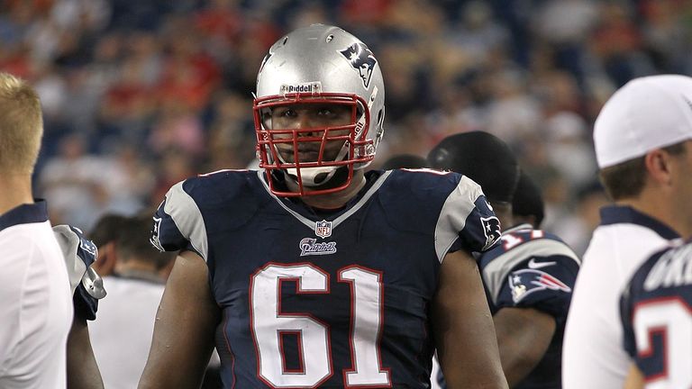 Marcus Cannon will be staying with the New England Patriots