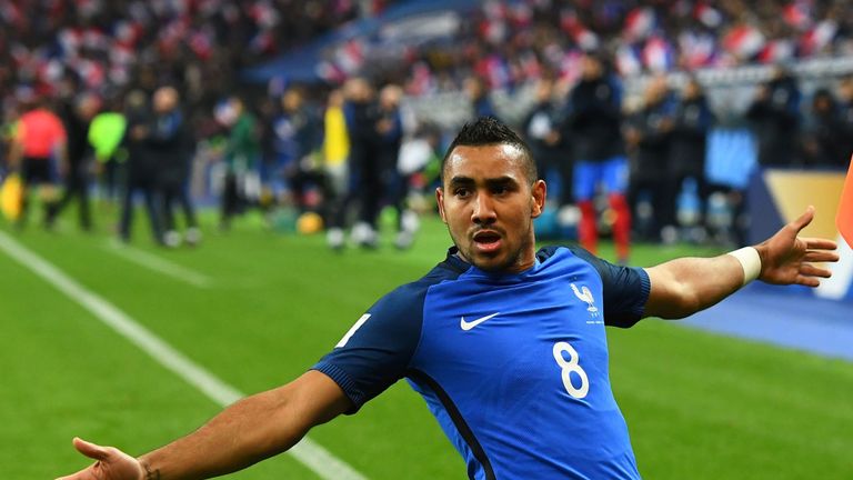 France's midfielder Dimitri Payet celebrates