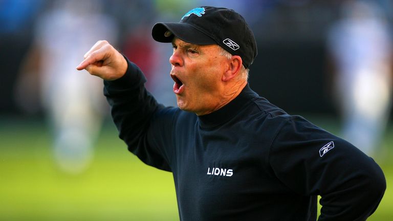 CHARLOTTE, NC - NOVEMBER 16:  Head coach Rod Marinelli of the Detroit Lions yells at a referee against the Carolina Panthers at Bank of America Stadium on 