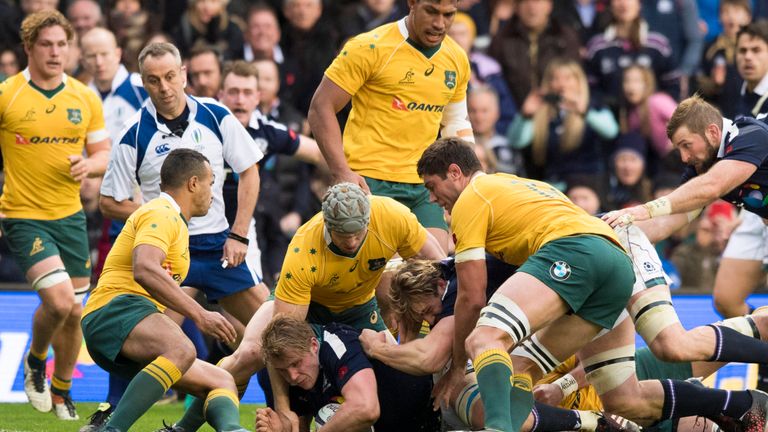 Jonny Gray scores Scotland's third try against Australia