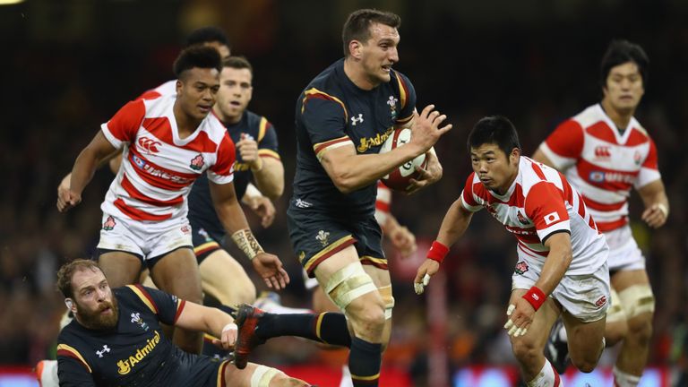 CARDIFF, WALES - NOVEMBER 19: Sam Warburton of Wales bursts through to score a try during the International match between Wales and Japan at the Principali