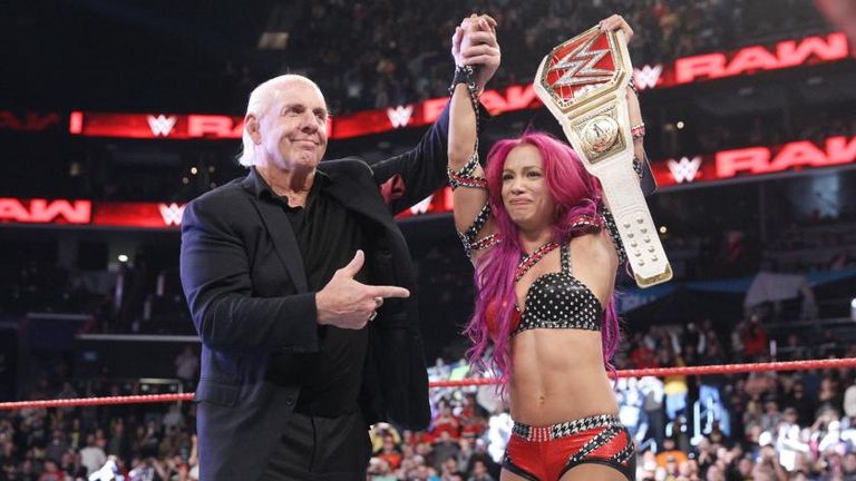 WWE Raw - Sasha Banks and Charlotte