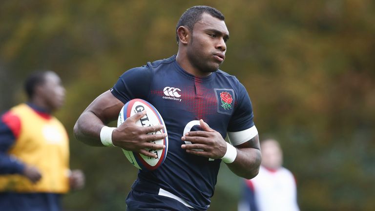 Semesa Rokoduguni runs with the ball during England training