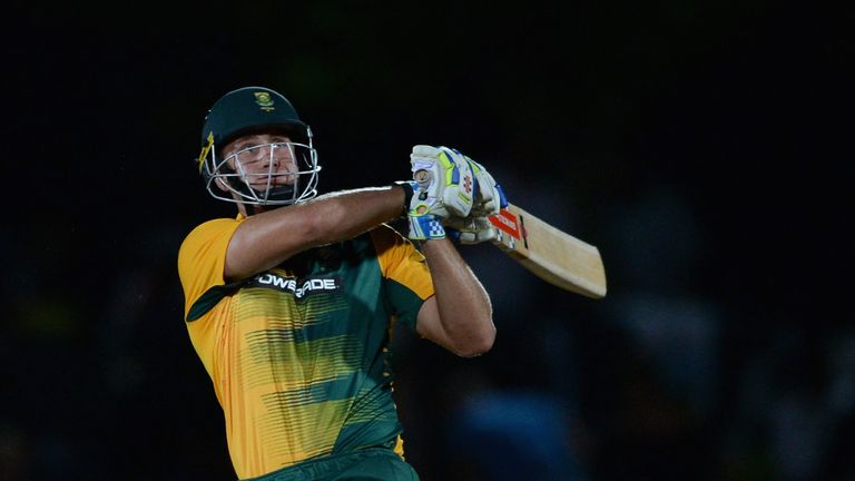 PAARL, SOUTH AFRICA - FEBRUARY 17:  Theunis de Bruyn of South Africa Invitation XI bats during the T20 Tour Match between South Africa Invitation XI and En