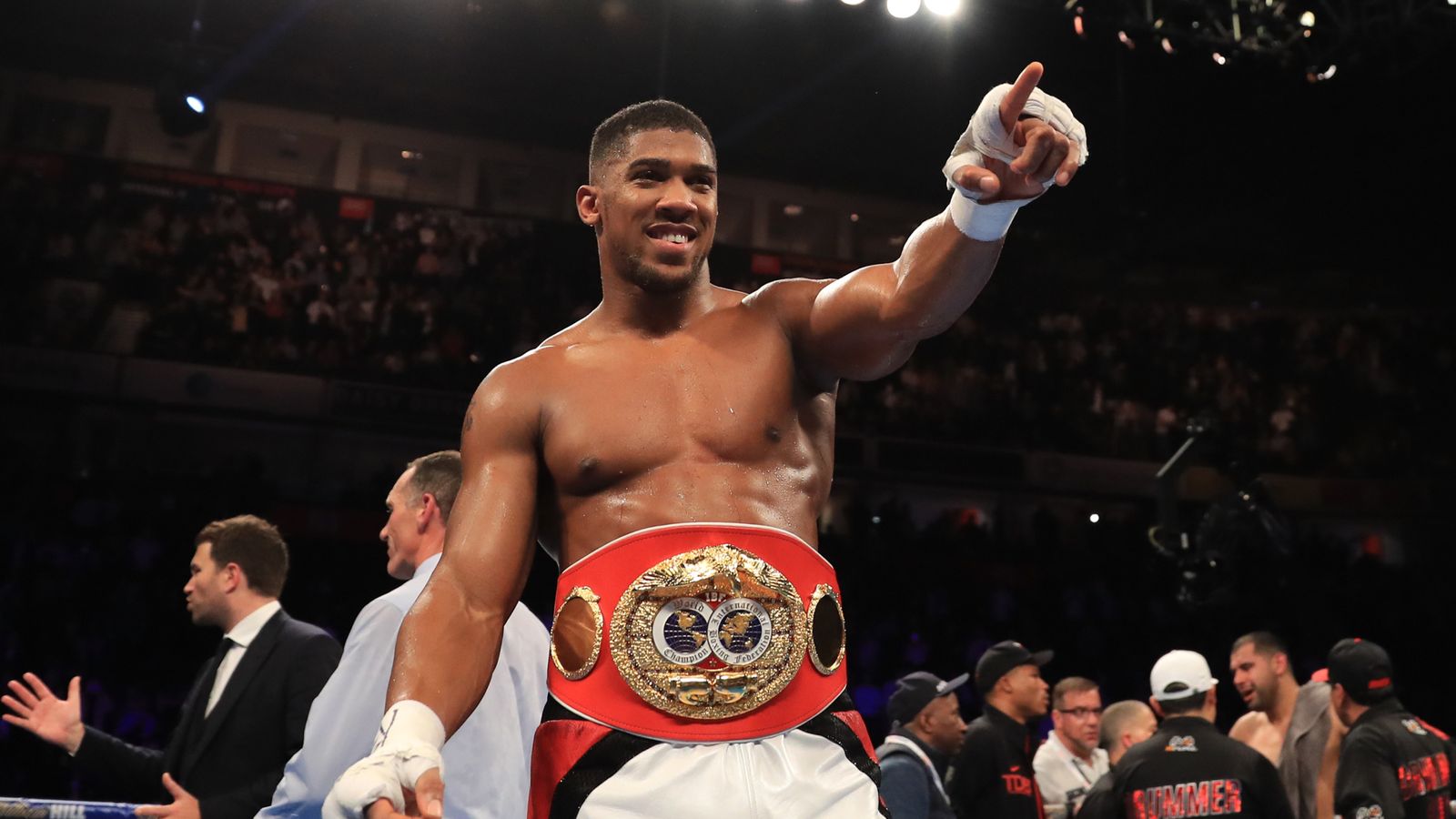Anthony Joshua drew a large crowd of heavyweight rivals to Saturday's ...