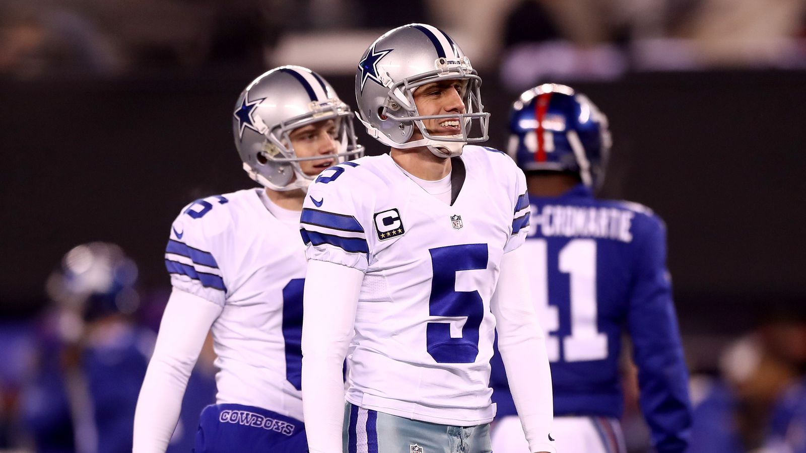 Dallas Cowboys kicker Dan Bailey hits bar from 55 yards | NFL News ...