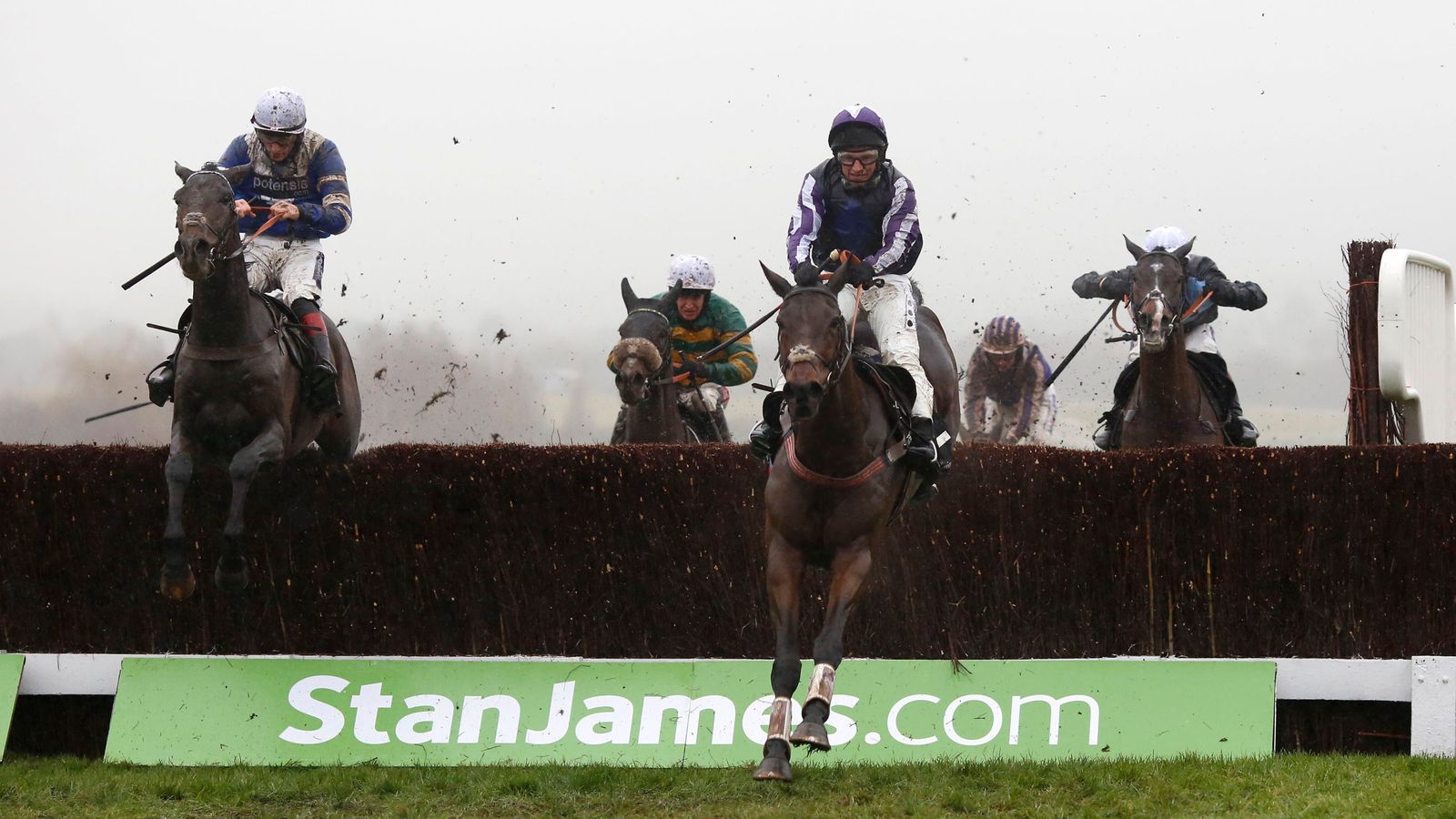 Kinloch Brae Chase option for Kerry Lee's Kylemore Lough Racing News