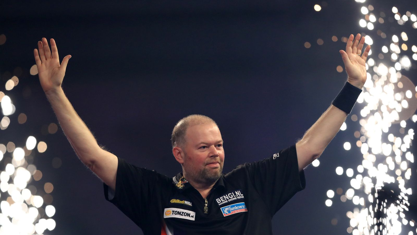 raymond van barneveld comeback shirt