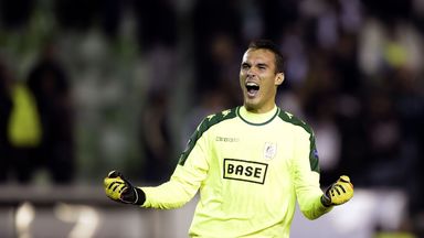 Image of Standard Liege goalkeeper Guillaume Hubert has been scouted by Arsenal