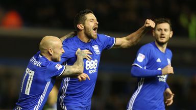 Image of Lukas Jutkiewicz celebrates scoring against Brighton
