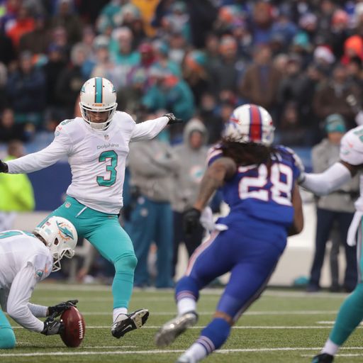 Dolphins edge Bills in thriller