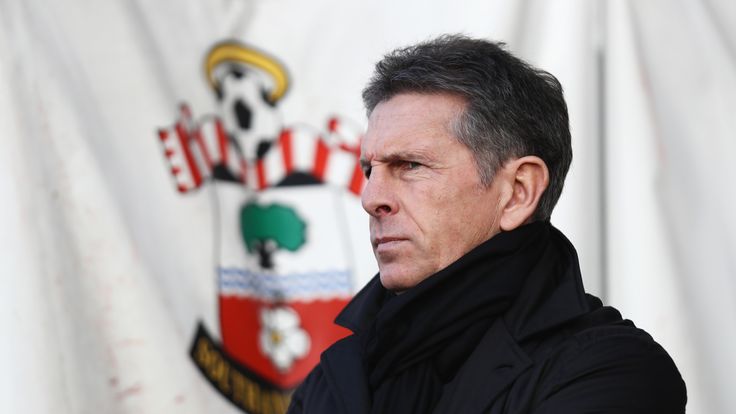 Claude Puel looks on prior to kick off at St Mary's