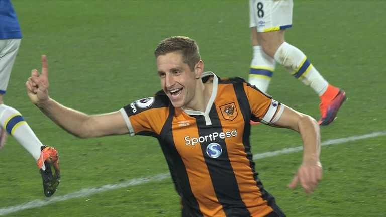 Michael Dawson scores for Hull against Everton in the Premier League.