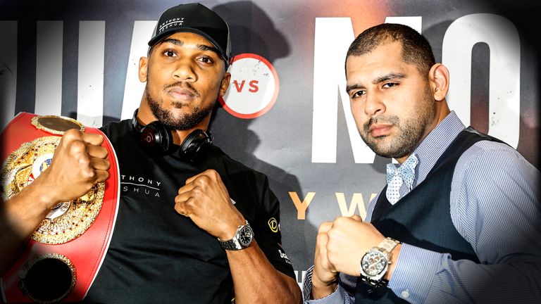 Anthony Joshua and Eric Molina pose at the press conference ahead of their heavyweight clash on Saturday night