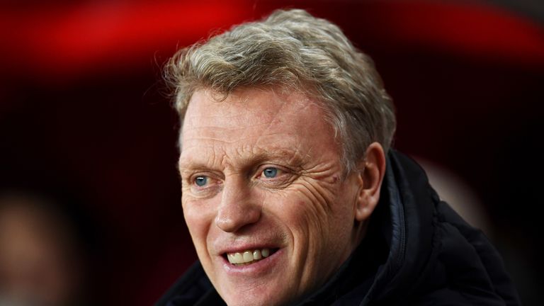 David Moyes looks on prior to kick off during the match against Chelsea