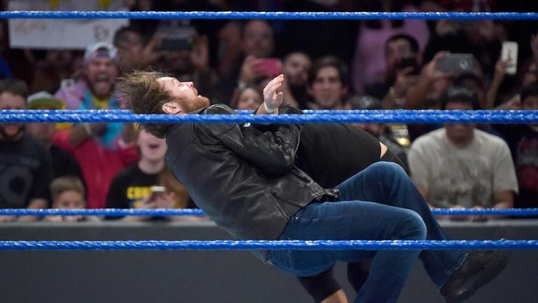 WWE Smackdown - Dean Ambrose hits Dirty Deeds on James Ellsworth