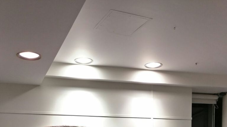 Elise broke the 500m world record in Salt Lake City in November