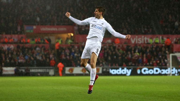Swansea City's Spanish striker Fernando Llorente celebrates after scoring their second goal during the English Premier League football match between Swanse