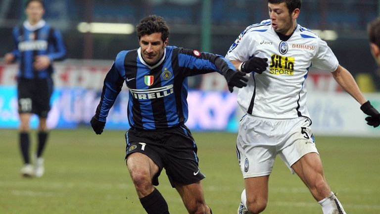 Luis Figo (L) was part of the Inter side that put together a 17-game winning run