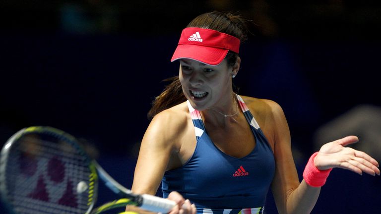 Ana Ivanovic of UAE Royals in action during Day 4 of the IPTL 2016 in Singapore. MUST CREDIT: Photo Concierge/Ella Ling
