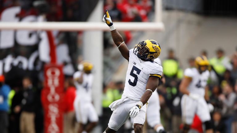 COLUMBUS, OH - NOVEMBER 26:   Jabrill Peppers #5 of the Michigan Wolverines reacts after a missed field goal by the Ohio State Buckeyes during their game a