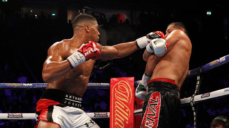 MANCHESTER ARENA.PIC;LAWRENCE LUSTIG.IBF WORLD HEAVYWEIGHT CHAMPIONSHIP.ANTHONY JOSHUA V ERIC MOLINA