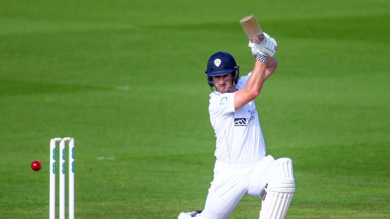 HOVE, ENGLAND - MAY 28:  Neil Broom of Derbyshire bats during day one of the Specsavers County Championship Division Two match between Sussex and Derbyshir