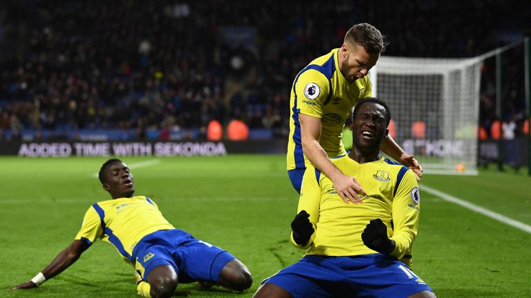 Romelu Lukaku celebrates after netting Everton's second goal
