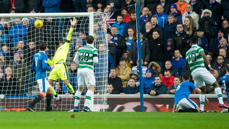 Moussa Dembele lashes home Celtic's equaliser