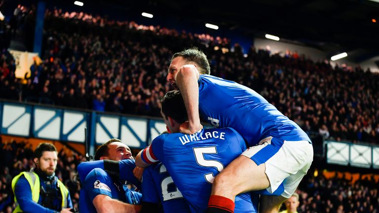 03/12/16 LADBROKES PREMIERSHIP  .  RANGERS v ABERDEEN  .  IBROX - GLASGOW  .  Kenny Miller celebrates with his team-mates after giving Rangers the lead