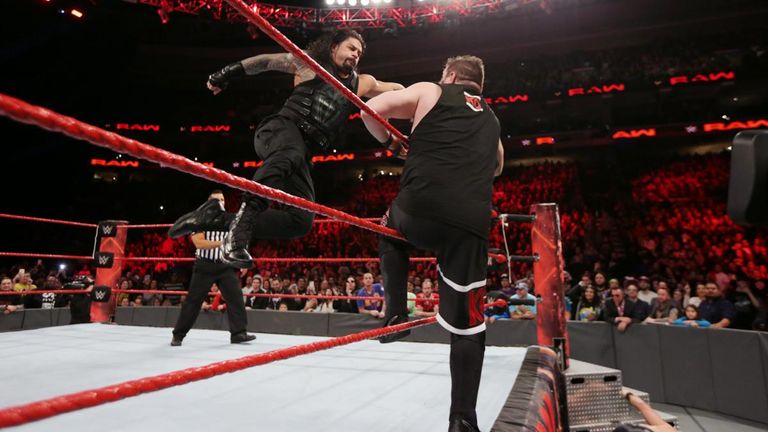 WWE Raw - Kevin Owens v Roman Reigns