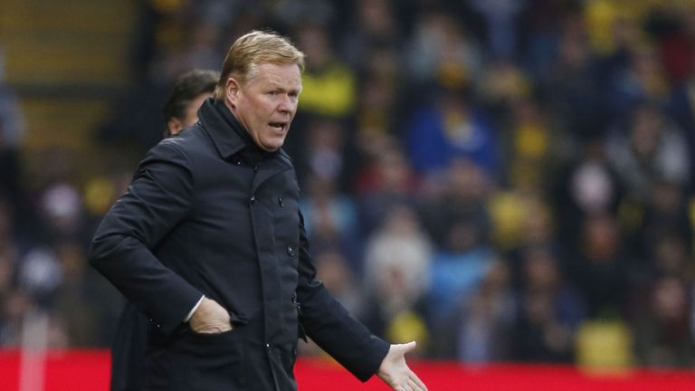 Everton's Dutch manager Ronald Koeman gestures during the English Premier League football match between Watford and Everton at Vicarage Road Stadium in Wat