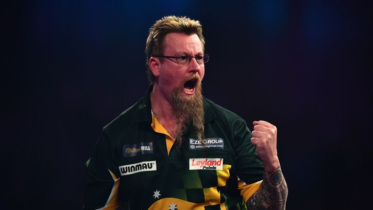 LONDON, ENGLAND - DECEMBER 20:  Simon Whitlock of Australia celebrates during the first round match against Dragutin Horvat of Germany on day six of the 20