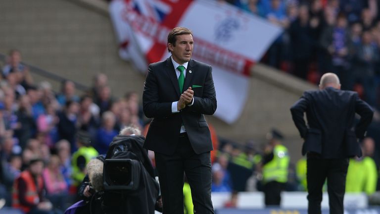 GLASGOW, SCOTLAND - MAY 21: Hibernian FC manger Alan Stubbs looks on during the William Hill Scottish Cup Final between Rangers FC and Hibernian FC at Hamd