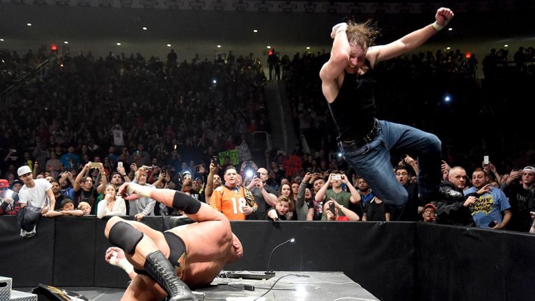 Dean Ambrose v Triple H - WWE Roadblock