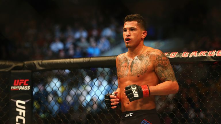 Former lightweight champion Anthony Pettis missed weight for UFC 206