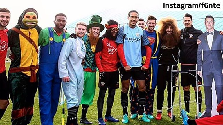 Saints stars show off their Secret Santa gifts - with Van Dijk sporting a City top (Credit: Instagram/F6nte)