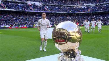 Ronaldo picks up Ballon d'Or