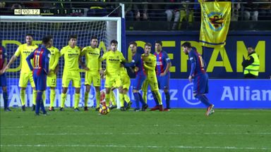 Messi wonder goal salvages draw
